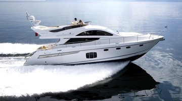 Charter Fairline Phantom 48 Marina Ibiza